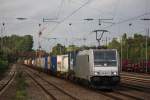 Railpool/RTB Cargo 185 692 am 10.9.13 mit einem KLV in Düsseldorf-Rath.