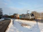 Die 185 684 mit einem KLV-Zug am 19.01.2013 unterwegs bei Pleinting.