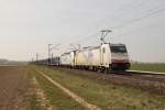 185 637 und 193 810 der Rurtalbahn mit einem leeren Autozug am 9.