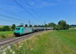 185 609 mit einem Kesselzug am 06.07.2014 bei Kimpling.