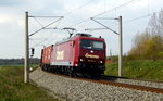 Am 14.04.2016 kam  die 185 513-9   von Emons aus Richtung Wittenberge und fuhr weiter in Richtung Stendal .