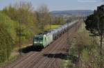 185 389 mit Gterzug am 27.04.2012 bei Baiersdorf