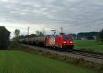 185 399 mit einem Gterzug am 13.10.2012 unterwegs bei Hilperting.