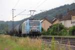 185 152-6 mit Kesselwagenzug in Fahrtrichtung Norden. Aufgenommen in Ludwigsau-Friedlos am 05.07.2013.