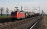 185 218 schleppte am 25.03.17 einen gemischten Güterzug durch Braschwitz Richtung Halle(S).