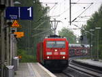 185 260-7 DB kommt mit einem Mercedes-Auto-Zug aus Kornwestheim(D) nach Zeebrugge-Ramskapelle(B) und kommt aus Richtung Mönchengladbach-Hbf,Rheydt-Hbf,Wickrath,Beckrath,Herrath und fährt