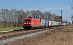 185 321 führte am 07.04.18 einen Containerzug durch Jütrichau Richtung Magdeburg.