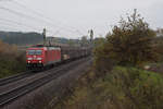 185 227-6 mit einem gemischten Güterzug bei Fahlenbach Richtung München, 21.10.2017