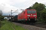 Am Nachmittag des 13.05.2017 fuhr 185 104-7 mit einem gemischten Güterzug (Mannheim RBf - Chiasso Smistamento) südlich von Buggingen in Richtung Schweiz.
