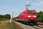 Mit Grenzlast (5 Waggons!) fuhr am 21.07.2017 die 185 058-5 mit ihrem gemischten Güterzug (Mannheim Rbf - Basel Bad Rbf) bei Buggingen durchs Markgräflerland und hatte nur noch wenige