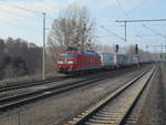 Vom Rostocker Seehafen kam die 185 143,mit dem KLV nach Verona,am 17.Februar 2019,durch den kleinen Bahnhof Kratzeburg.