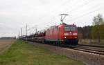 185 199 führte am 12.04.19 einen Skoda-Zug durch Marxdorf Richtung Falkenberg(E).