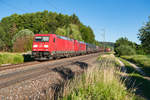 185 360 und 185 302 mit einem gemischten Güterzug bei Postbauer-Heng Richtung Nürnberg, 27.06.2019