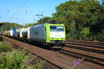 BR 185 533-7 mit einem Güterzug am 14.09.2019 in Köln West vorbeigefahren.