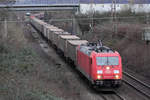 DB 185 253-2 mit dem  Nievenheimer  auf der Hamm-Osterfelder Strecke in Recklinghausen 30.1.2020