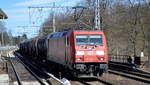 DB Cargo AG [D] mit  185 380-3  [NVR-Nummer: 91 80 6185 380-3 D-DB] und Kesselwagenzug (Benzin) am 22.03.21 Berlin Buch.