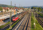 185 068 mit gemischtem Güterzug am 02.07.2021 am Eszesteg in Stuttgart.
