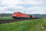 185 368-8 mit einem gemischten Güterzug bei Reilos am 04.05.2022