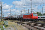 DB Lok 185 076-7 durchfährt den badischen Bahnhof. Die Aufnahme stammt vom 24.05.2022.