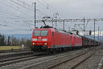 Doppeltraktion, mit den DB Loks 185 120-3 und 185 121-1 durchfährt am 17.02.2023 den Bahnhof Möhlin.