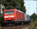 Aus dem Archiv: 185 049 mit einem Güterzug Richtung Koblenz kurz hinter dem Bahnhof Königswinter 28.7.2009