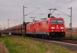 Mit einer Fuhre Massengutwagen kommen die beiden Loks 185 378-7 und 185 201-1 bei Allerheiligen am Freitag den 30.3.2012 in Richtung Köln am Fotografen vorbei gefahren.