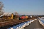 185 346 (91 80 6185 346-4 D-DB) mit kurzem Güterzug am 02.03.2013 bei Pölling