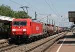 185 239 mit Güterzug Richtung Basel am 13.05.2011 in Bad Krozingen