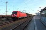 Die  185 292-0 mit gemischtem Güterzug am 08.11.2015 in Oranienburg.