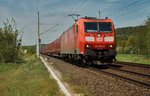 185 019-7 ist bei Wutha am 10.05.16 mit einen gemischten Güterzug zu sehen der in Richtung Erfurt unterwegs ist.