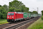 185 383-7 donnert in Laudenbach mit dem Lanutti Sattelaufliegerzug vorbei.Bild vom 24.5.2016