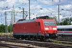 DB Lok 185 113-8 durchfährt solo den badischen Bahnhof. Die Aufnahme stammt vom 24.05.2022.
