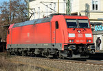 185 279-7 Lokportrait - vor Güterzug in Oberkassel - 16.02.2016
