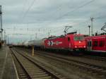 Am 24.12.2013 kam HGK 2051 (185 582)mit einem Gaskesselzug aus Richtung Berlin durch Stendal und fuhr weiter in Richtung Hannover.