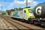 Kesselzug mit 185 578-2  Schneller, grüner, Hamburg - Ihre Güter auf unseren Gleisen  der Macquarie European Rail Ltd, vermietet an die ITL Eisenbahngesellschaft mbH (ITL), durchfährt