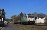Am 31. März zog DB 185 380 einen Ganzzug aus Schiebewandwagen richtung Siegen durch Eitorf. 