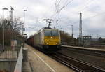 186 314-1 der Euro Cargo Rail kommt durch Kohlscheid aus Richtung Aachen-West,Laurensberg,Richterich mit einem Schrottleerzug aus Genk-Goederen(B) nach Köln-Kalk(D) und fährt in Richtung Herzogenrath,Hofstadt,Finkenrath,Rimburg,Übach-Palenberg,Zweibrüggen,Frelenberg,Geilenkirchen,Süggerrath,Lindern,Brachelen,Hückelhoven-Baal,Baal,Erkelenz,Herrath,Beckrath,Wickrath. 
Aufgenommen von Bahnsteig 1 in Kohlscheid. 
Bei Wolken und Sturm am Vormittag vom 27.2.2017.