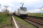 186 431-3 der ehemaligen Transpetrol GmbH - heute VTG Rail Logistics Deutschland GmbH - als Kesselzug durchfährt den Hp Teutschenthal Ost auf der Bahnstrecke Halle–Hann.