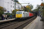 186 167-3 der Euro Cargo Rail und 186 330-7 und 186 333-1 beide von  DB-Schenker kommen  aus Richtung Köln,Aachen-Hbf mit einem Schrottzug aus Köln-Kalk(D) nach Genk-Goederen(B) und fahren