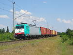 Am 27.05.2018 kam die 186 134 mit einem Containerzug aus Richtung Magdeburg nach Stendal und fuhr weiter in Richtung Uelzen.