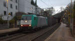 186 220 von Crossrail kommt aus Richtung Köln,Aachen-Hbf und fährt durch Aachen-Schanz mit einem GTS-Containerzug aus Piacenza(I) nach Zeebrugge-Ramskapelle(B) und fährt in Richtung Aachen-West. 
Aufgenommen vom Bahnsteig von Aachen-Schanz. 
Am Morgen vom 6.12.2019.