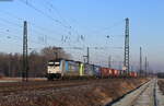 186 432-2 und Re 485 020 mit dem DGS 40159 (Bierset Awans - Milano Smistamento) in Niederschofpheim 13.1.22