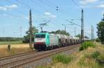 186 250 von Alpha Trains führte für ihren Mieter Transchem am 16.07.23 einen Silozug durch Wittenberg-Labetz Richtung Dessau.
