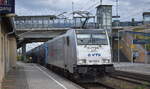 Retrack Germany GmbH, Hamburg [D] mit der Railpool Lok  186 538-5 , Name:  Mikkel  (NVR-Nummer: 91 80 6186 538-5 D-Rpool] und einem Kesselwagenzug am 17.07.23 Durchfahrt Bahnhof Falkenberg/Elster.