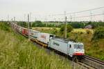 E186 139 Captrain mit KLV in Ovelg�nne, Juni 2023.
