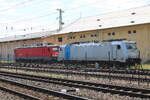 Fortrack Rail 186 431-3 und DB Cargo Romania 91 53 0 480 009-6 RO-DBSR am 28.07.2026 im Bahnhof Heygeshalom.