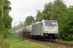 Rpool 186 422-2 kommt mit einem Kesselwagenzug am B� Km 17,105 bei Kaldenkirchen vorbei 14.9.2026