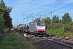 Mit einem beladenen Toyota-Autozug der BLG rollte 186 448 der Railpool f�r die HSL durch Wittenberg-Labetz Richtung Falkenberg(E).