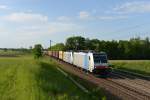 186 287 + 186 286 mit dem Warsteiner-KLV am 19.05.2012 unterwegs bei Hilperting.