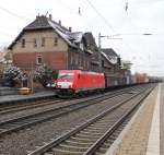 186 335-6 mit gemischtem GZ in Fahrtrichtung Sden. Aufgenommen am 27.10.2012 in Eichenberg.